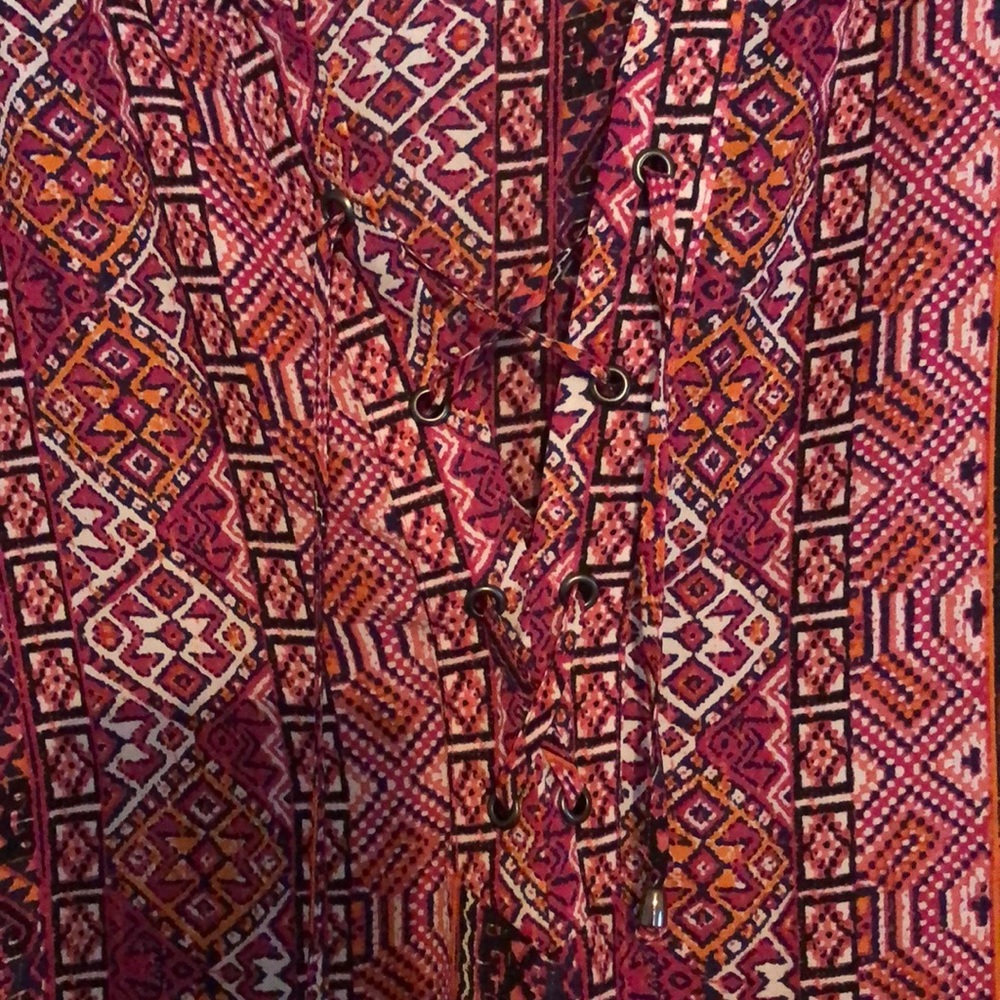 Blouse - Picture 2 of 3